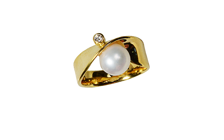 02303-Ring, Gold 750 mit Perle und Brillant