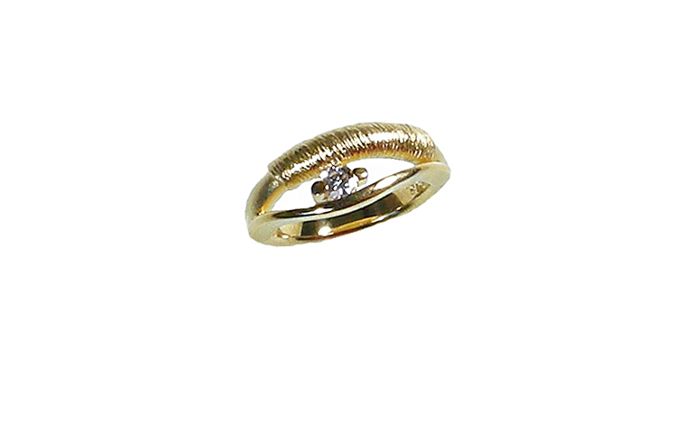 05105-Ring, Gold 750 und 1 Brillant