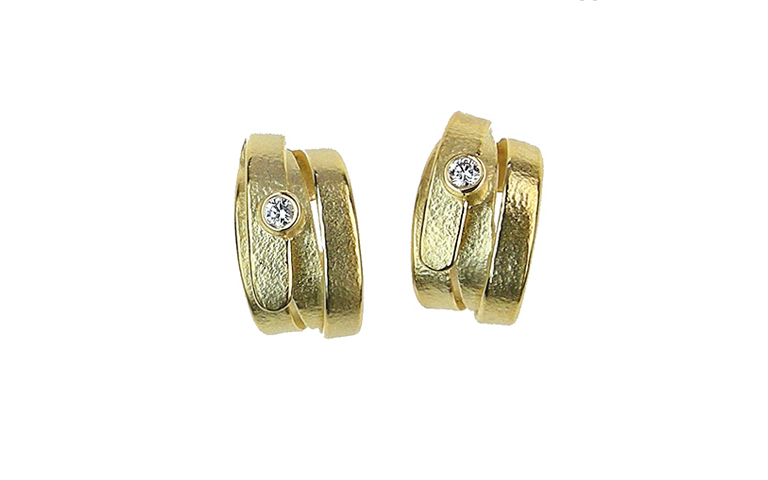 07332-earrings, gold 750 with 2 brilliants, vvsi tw, 0,08ct