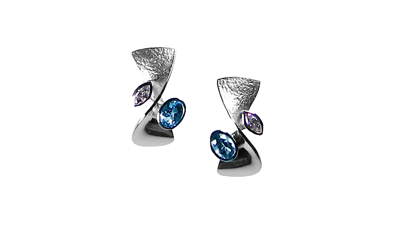 47339-earrings, whitegold 750 with brilliant and aquamarine