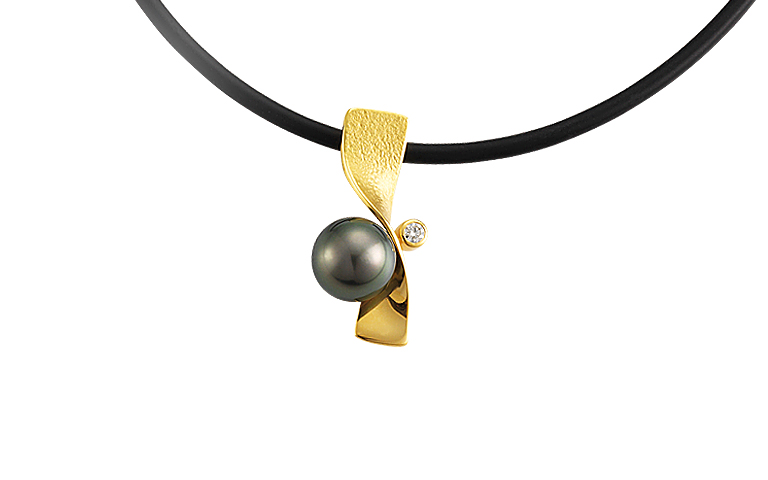 01042-necklace, gold 750 with brillant and Tahiti pearl