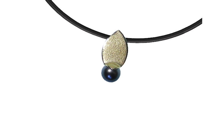 01046-necklace, gold 750, Thaiti pearl