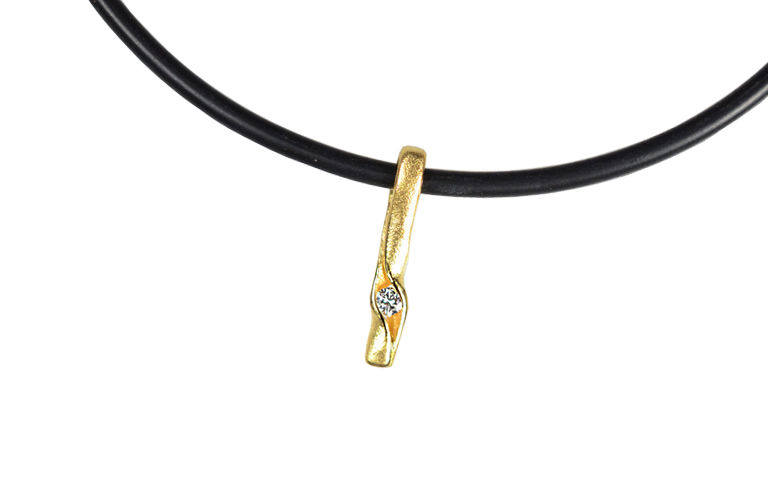 01083-necklace, gold 750 with brillant