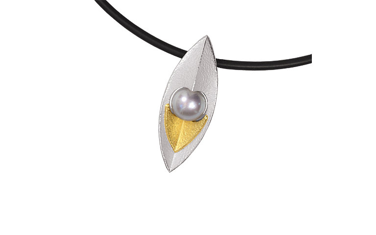 11634-necklace, silver 925 and gold 750 and pearl
