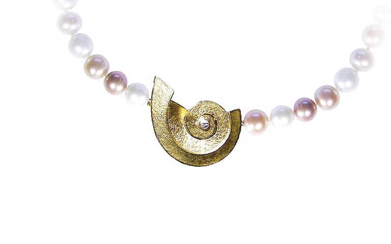 07199-pearl-clasp gold 750 and brilliant