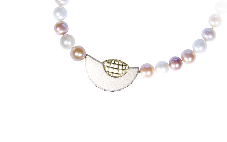 17143-pearl-clasp gold 750, silver 925
