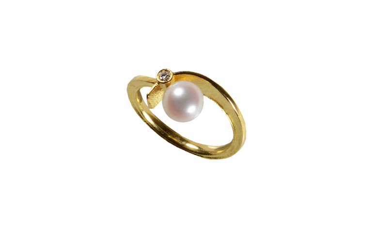 02092-ring, gold 750 with brillant and and pearl