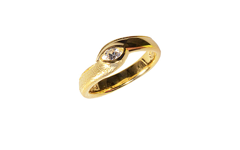 05206-ring, gold 750 with brillant